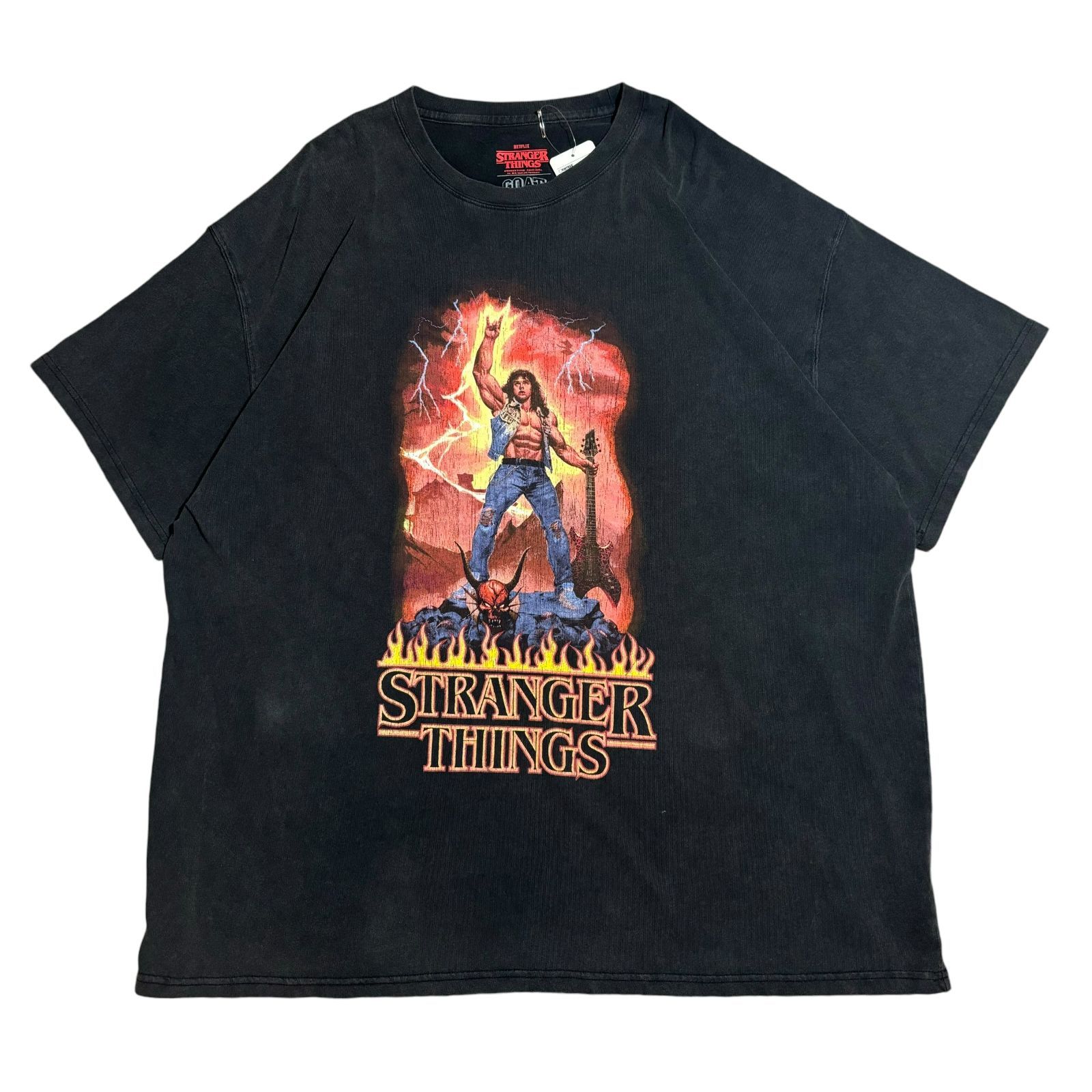 B267】NETFLIX STRANGER THINGS BLACK T-shirt/ ネットフリックス ストレンジャーシングス 黒 T-shirt  - メルカリ