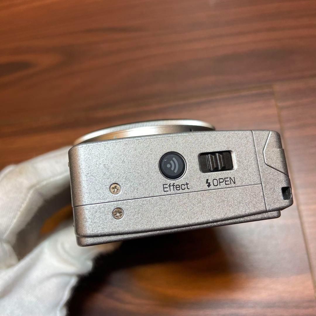 RICOH GR Ⅱ Silver edition デジカメ ほぼ新品 3446 - メルカリ