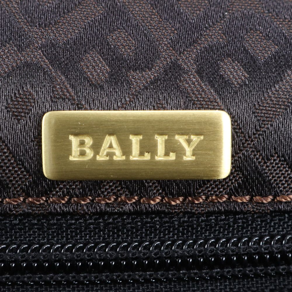 【美品】BALLY バリー ビジネスバッグ ブリーフケース A4収納 本革 美品✨BALLY バリー ロゴ型押し 2WAY ビジネスバッグ ブリーフ