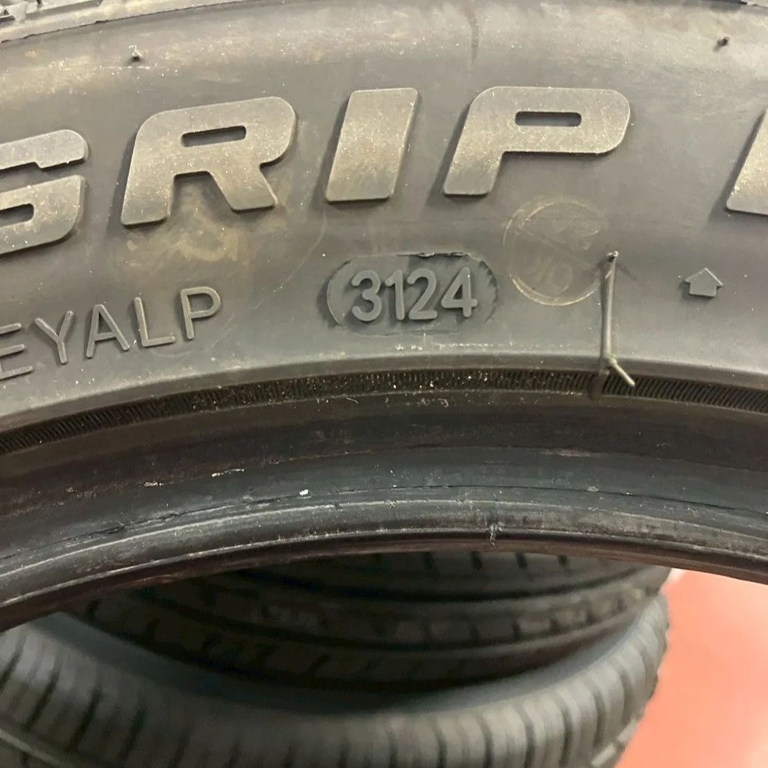 バリ溝 GRIP