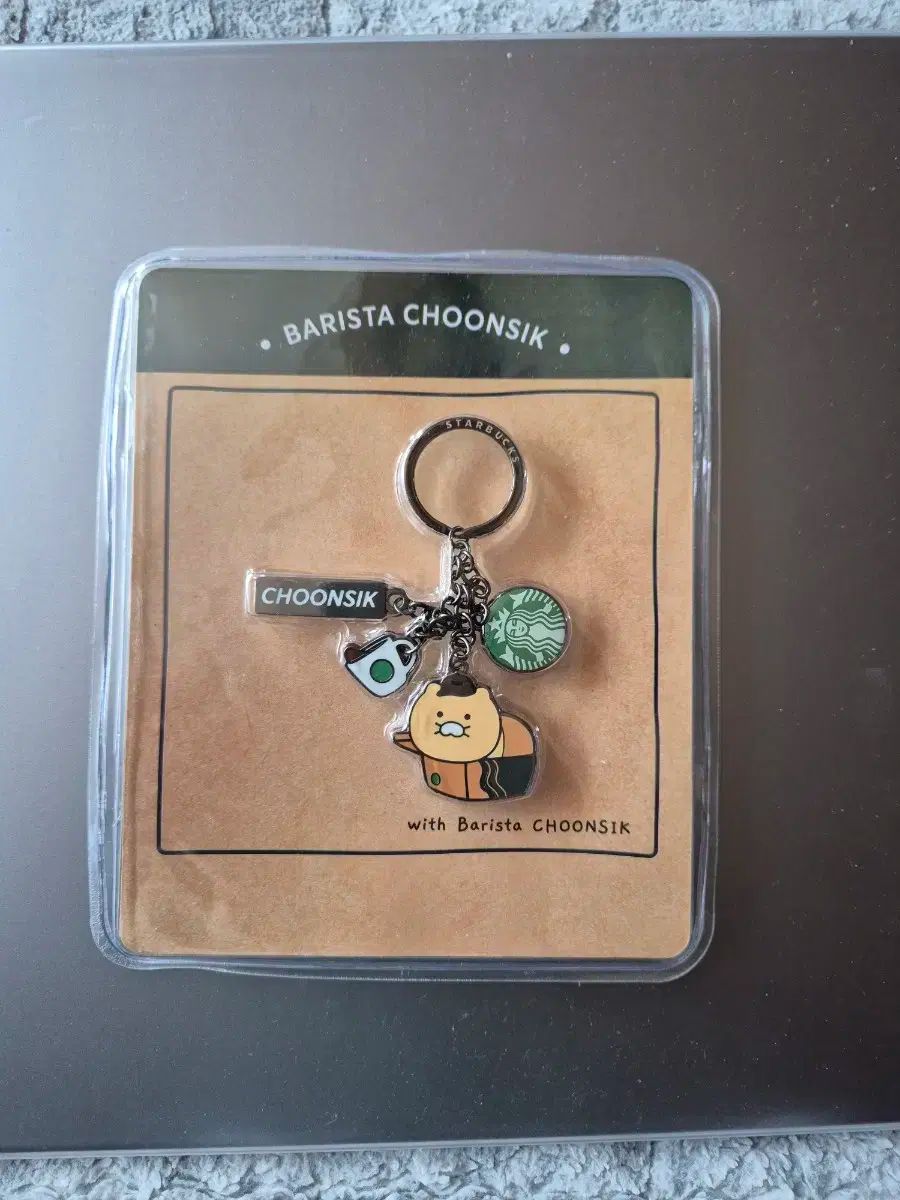 韓国スタバ　チュンシク&ライアンキーチェーン 韓国スタバ チュンシク&ライアンキーチェーン チュンシク 韓国 スタバ