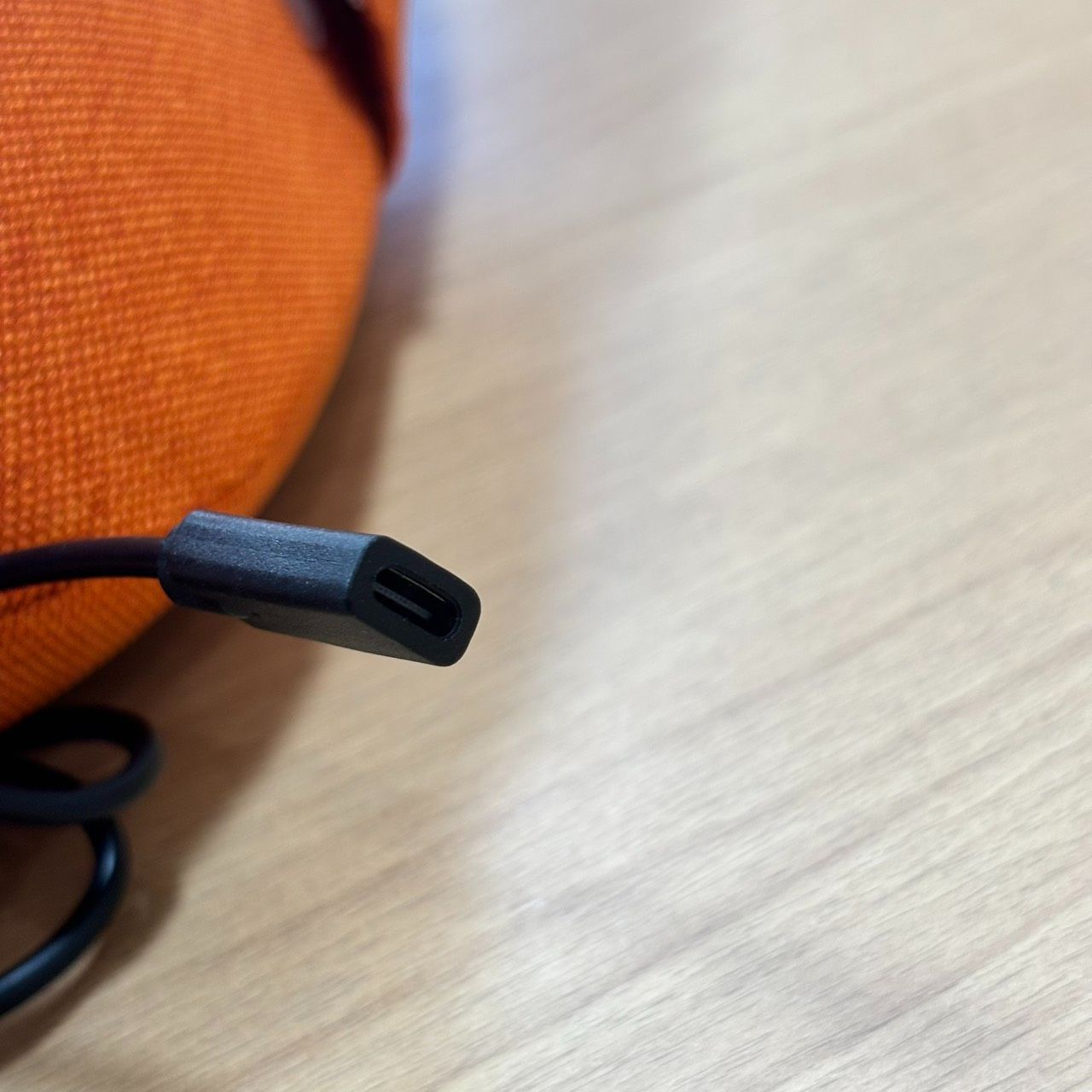 EL6 フィットネススクラブデザイン スタイリークッション SLC-100 オレンジ マッサージ クッション KT11154 KANDAIZUMI_COM