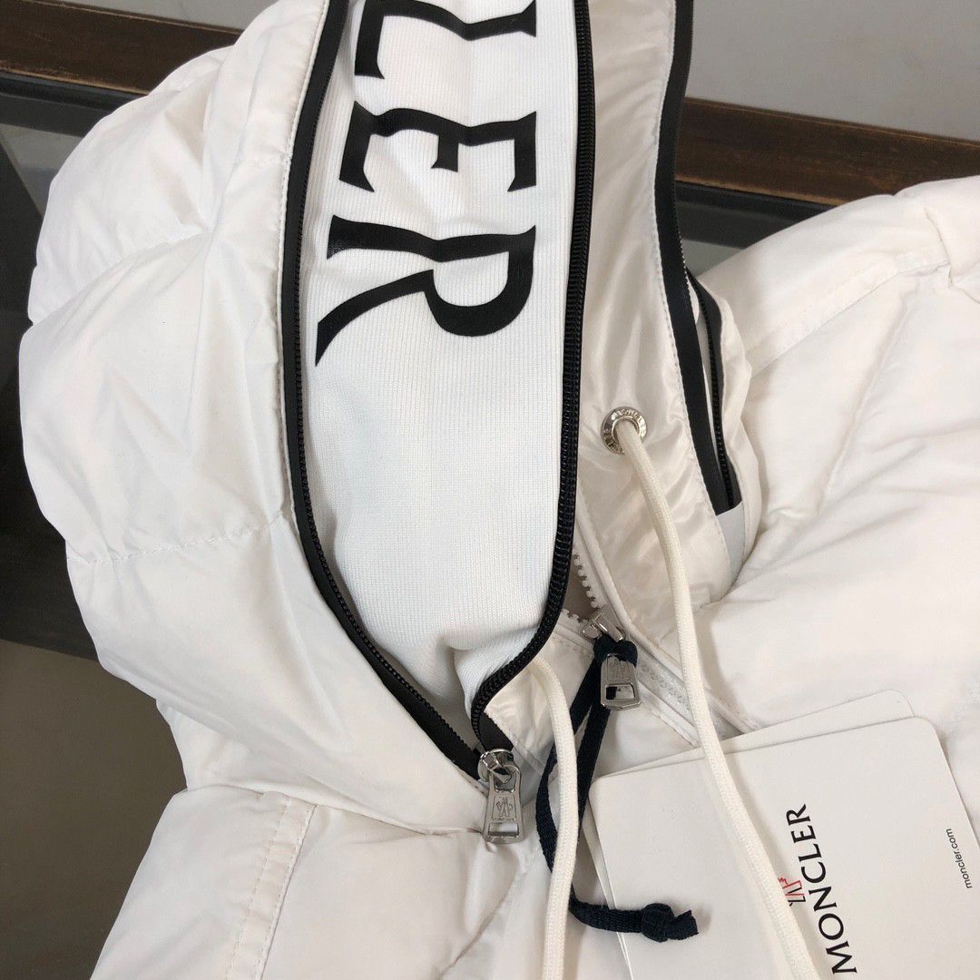 MONCLERモンクレール メンズ