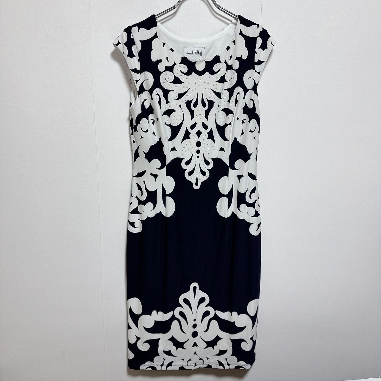 ジョセフリブコフ　ワンピース Z1060 【美品】 JOSEPH RIBKOFF ジョセフリブコフ ビジュー付き