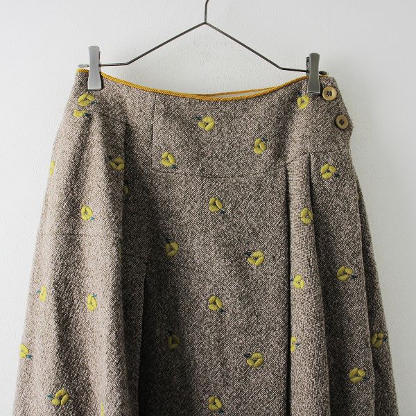 美品 mina perhonen ミナペルホネン ohayo 刺繍 ウール タックフレア