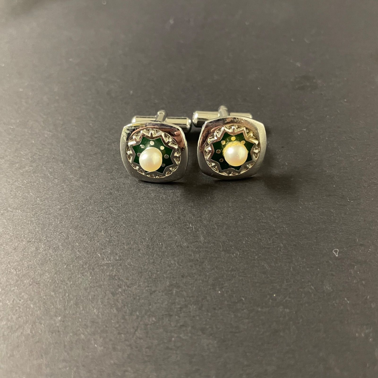 MIKIMOTO ミキモト カフスボタン 箱付き 世界最高品質ミキモト