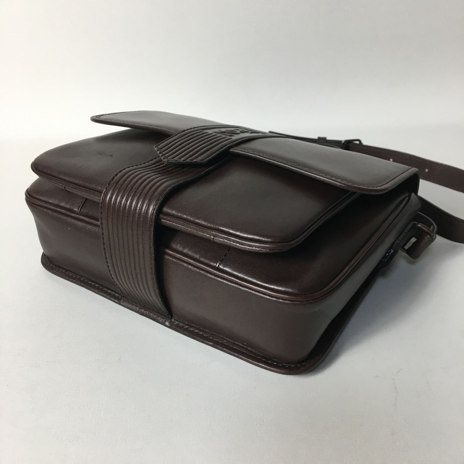 2505-111｜美品｜イヴサンローラン ショルダーバッグ ダーク