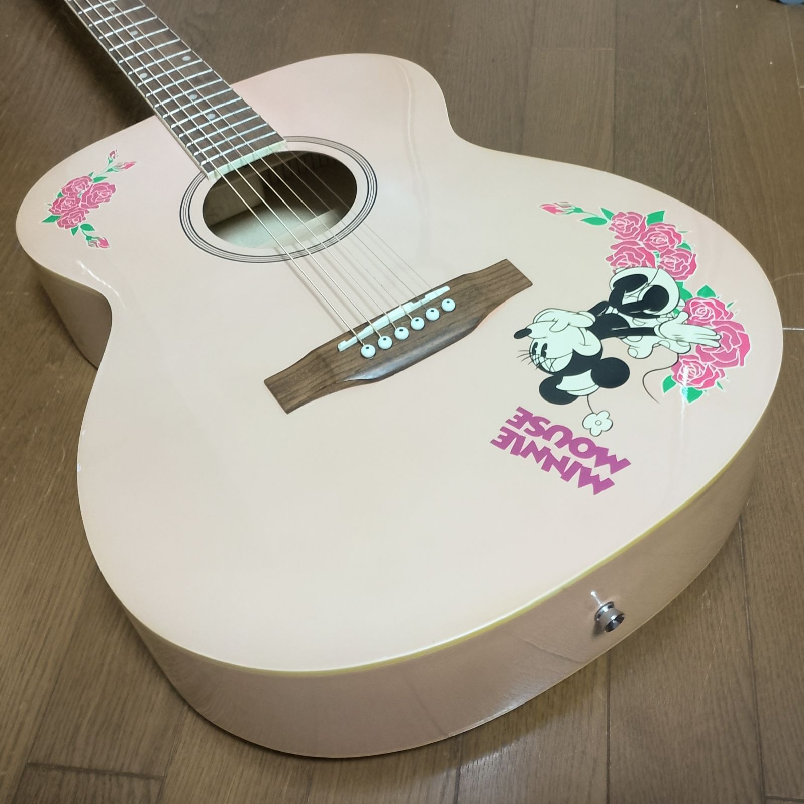 Disney　DAG-1M　MINNIE MOUSE　アコースティックギター DisneyDAG-1MMINNIE MOUSEアコースティックギター