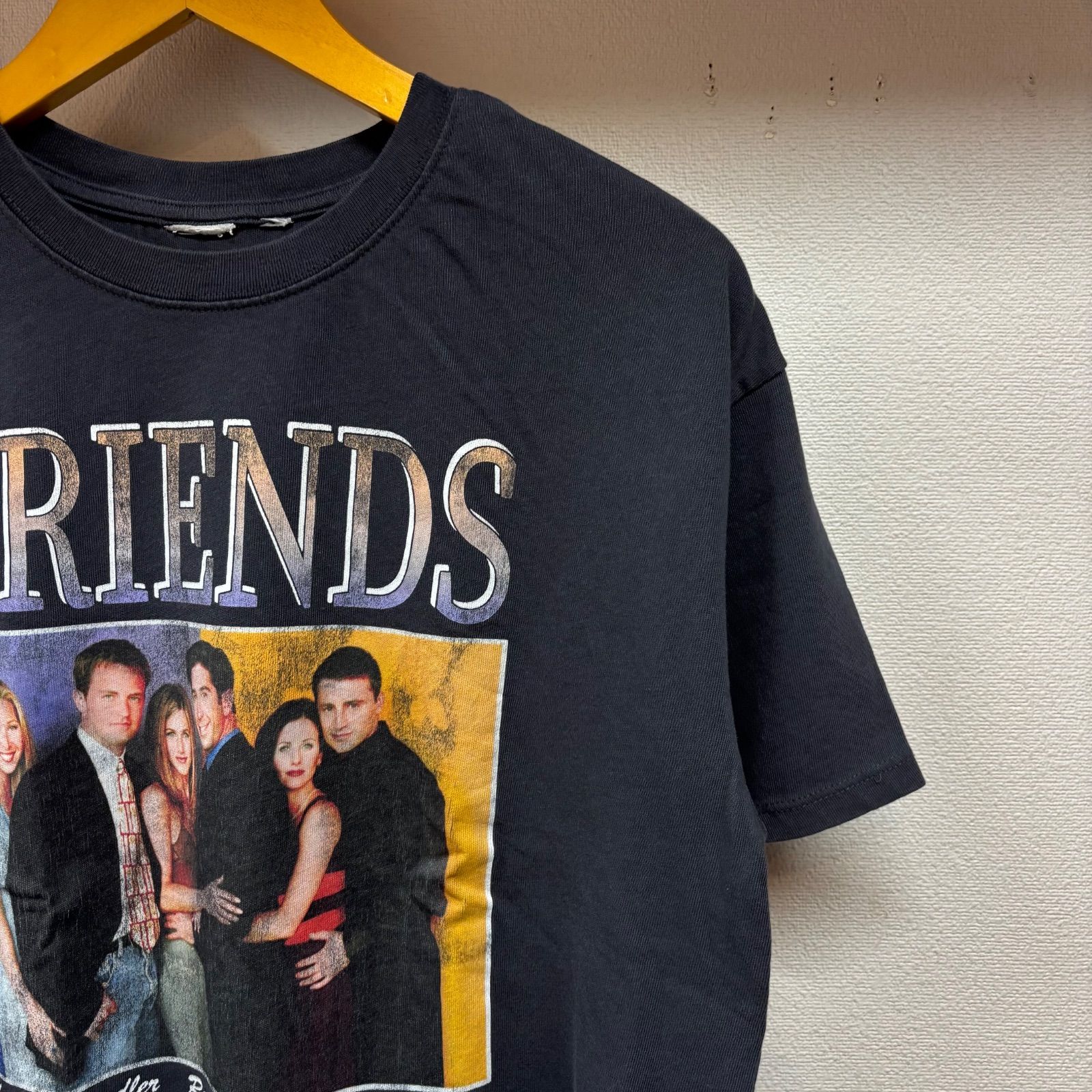 古着 M Tシャツ FRIENDS フレンズ ドラマ フィービー チャンドラー