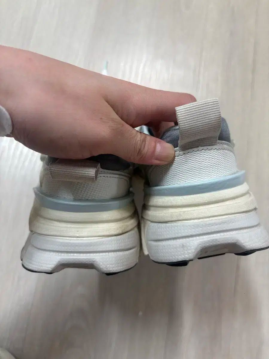 スニーカー fz3596-072