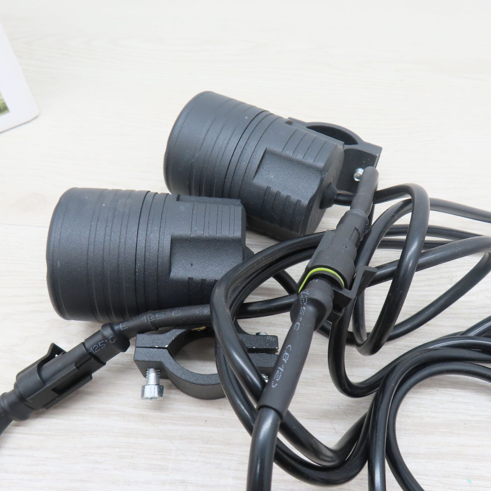 動作未確認】バイク フォグランプ LED (C6-39) Amazon