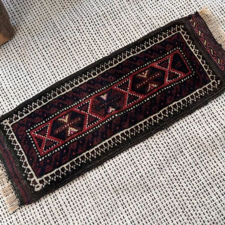 Semi-antique Tribal Rug バルーチ 36 × 14 cm [GLR0514] ヴィンテージ