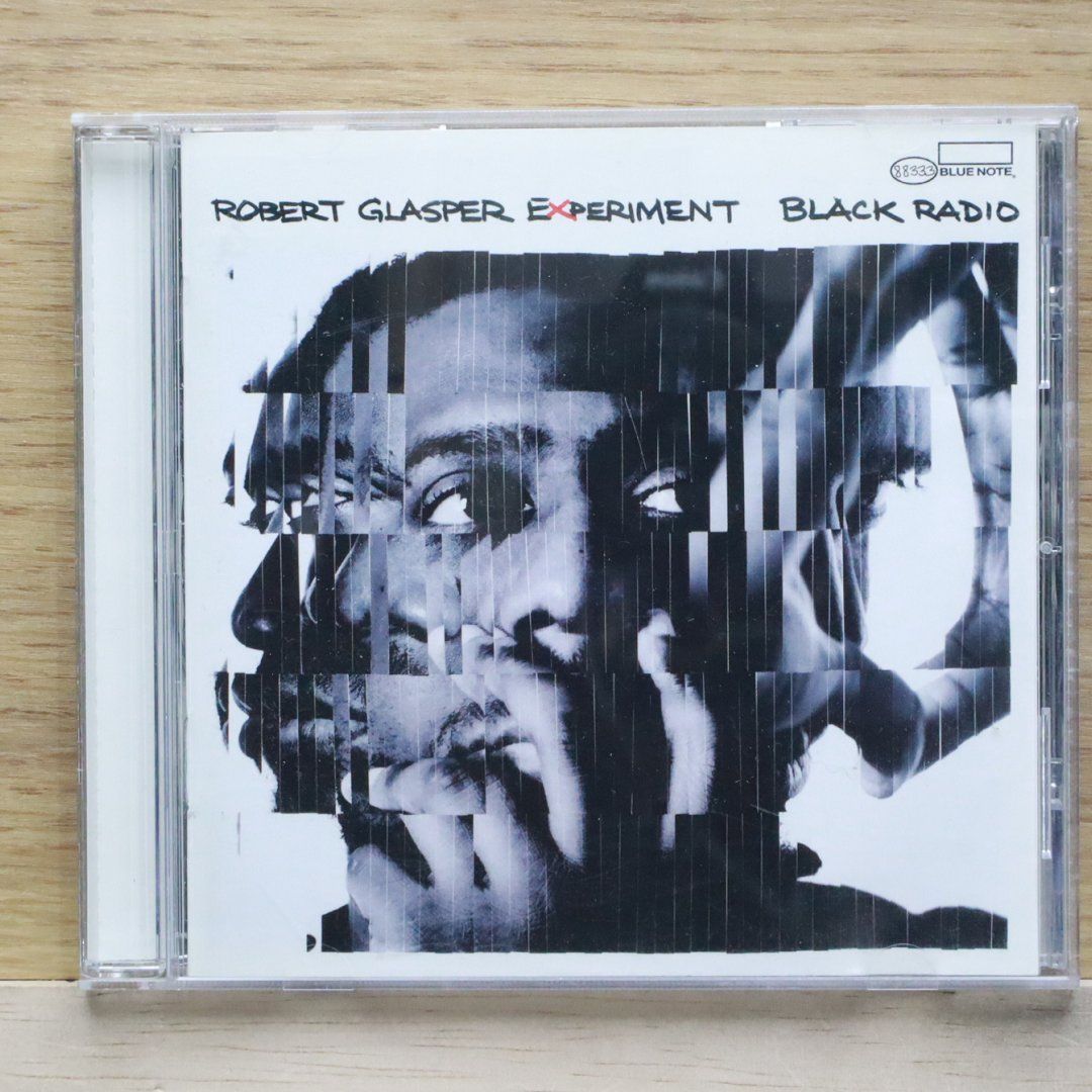 輸入盤CD☆ロバート・グラスパー・エクスペリメント/Robert Glasper Experiment□ Black Radio  □5099908833327/88333【イギリス盤 /ジャズ】F01084 - メルカリ