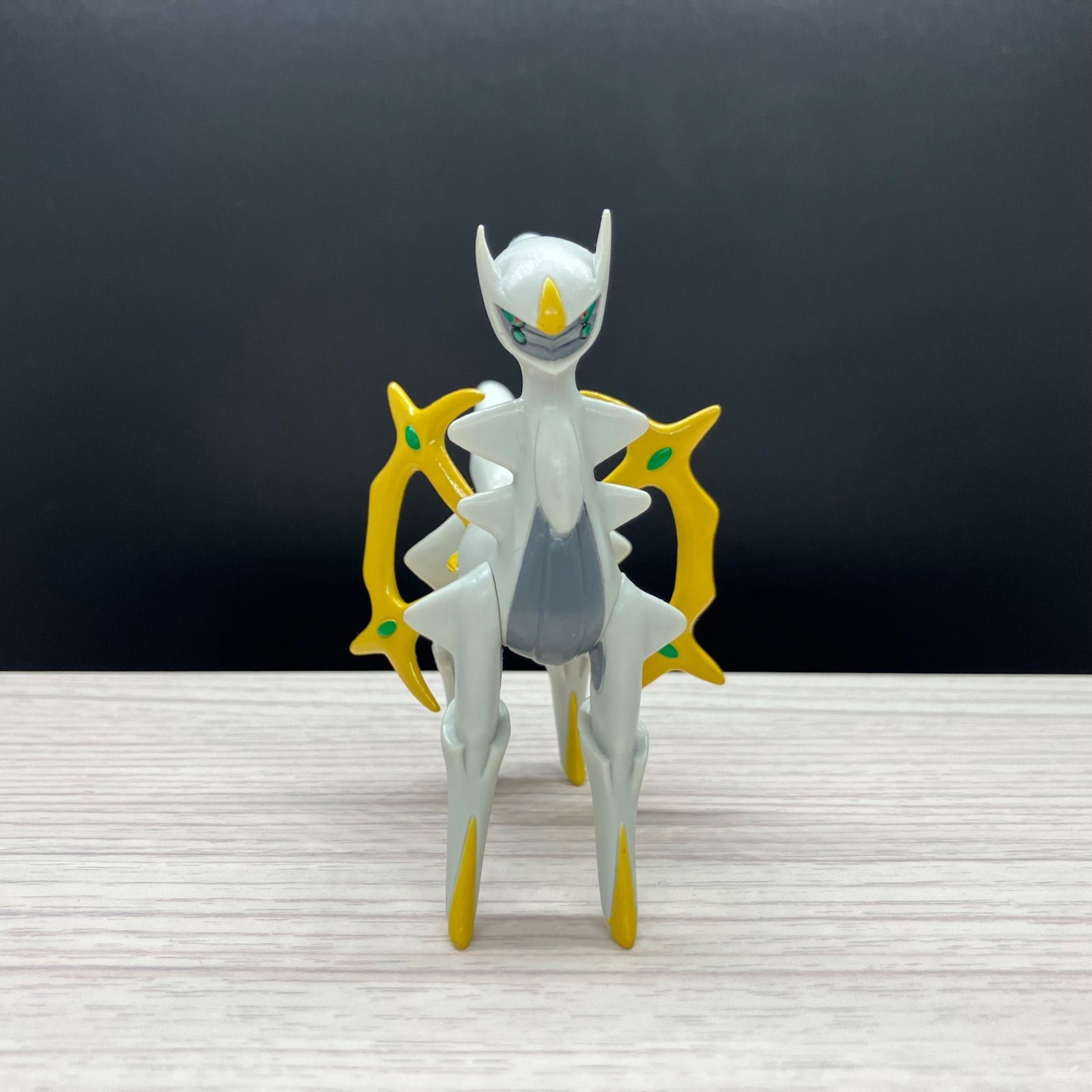 アルセウス　フィギュア Amazon.co.jp: ポケモンセンター コトブキヤ アルセウス