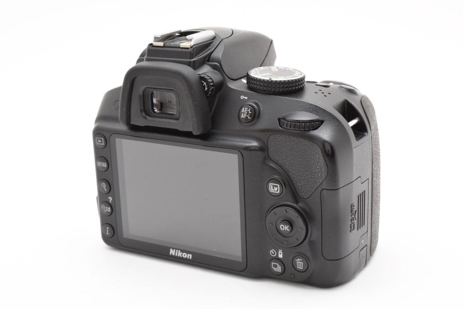Nikon D3300★一眼レフカメラ★美品＆ショット数少★ケース付★ Nikon D3300☆一眼レフカメラ☆美品＆ショット数少☆ケース付