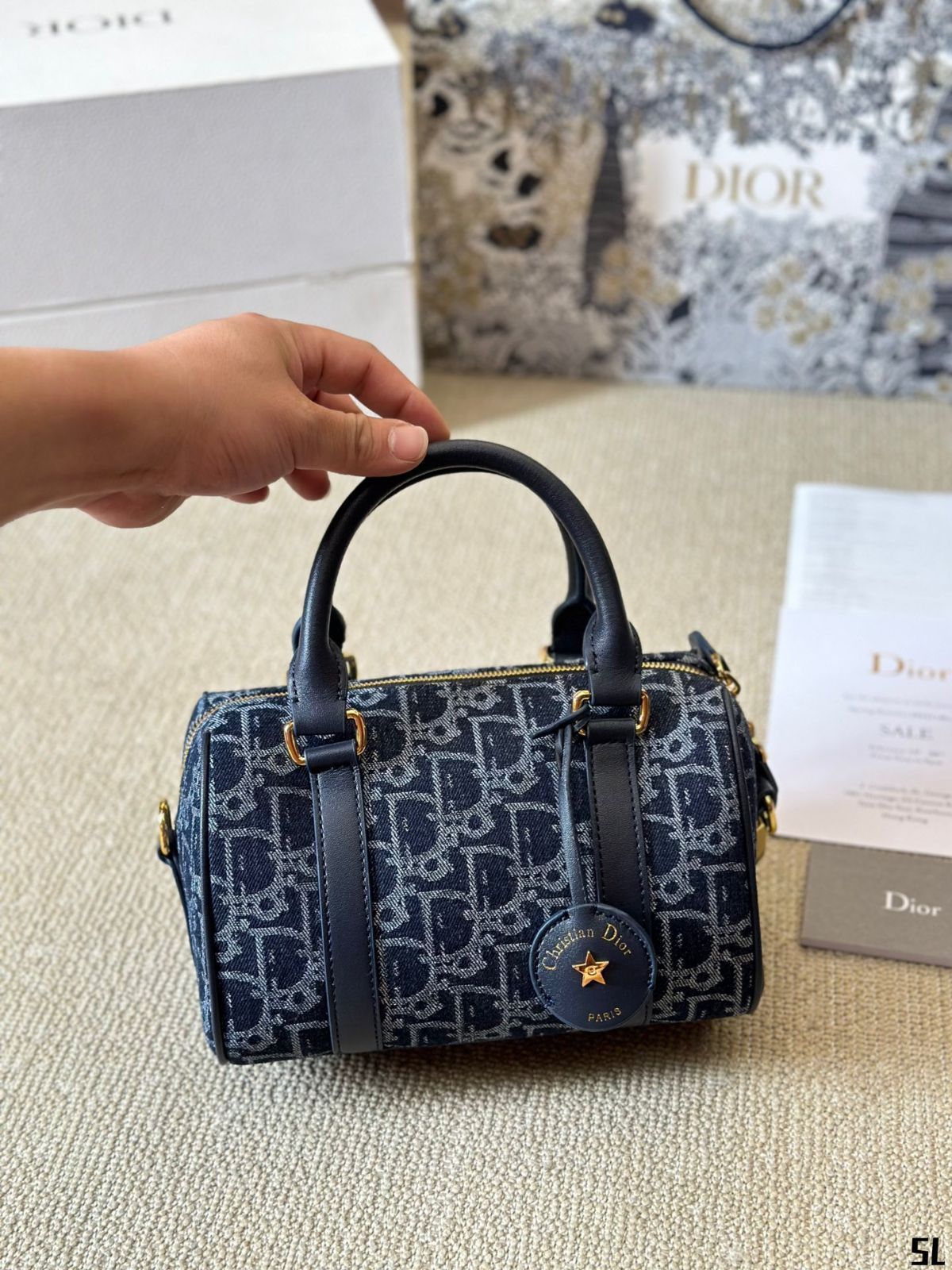 Dior枕バッグ|ハンドバッグ