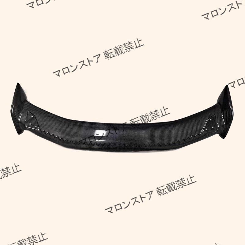 カーボンファイバー Modulo