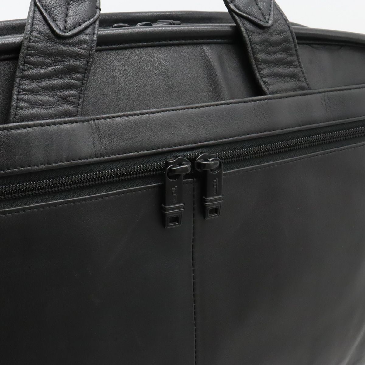 ✨極美品 TUMI ALPHA2 レザービジネスバッグ 2way 96114DH 楽天市場】TUMI トゥミ アルファ2 コンパクト ラージ スクリーン