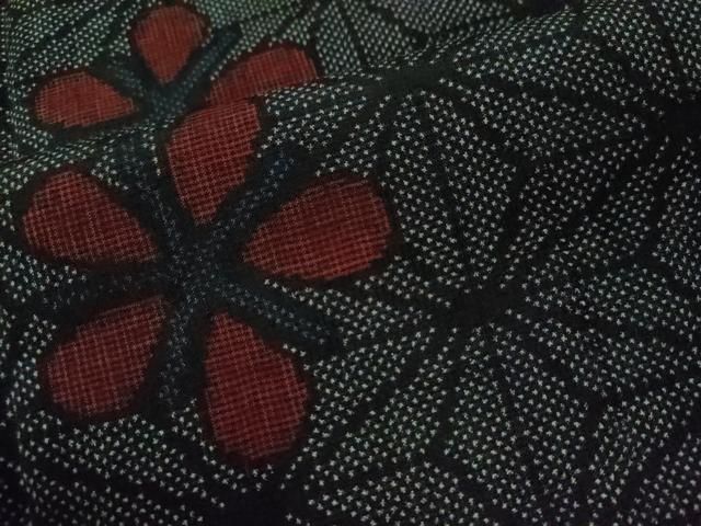 平和屋着物□本場大島紬 7マルキ 泥染め 麻の葉花文 正絹 逸品  