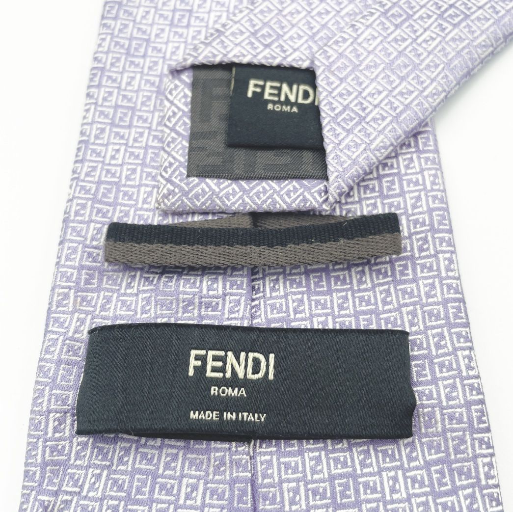  ✱FENDI フェンディ ✱ハイブランド ネクタイ ネクタイ 小物