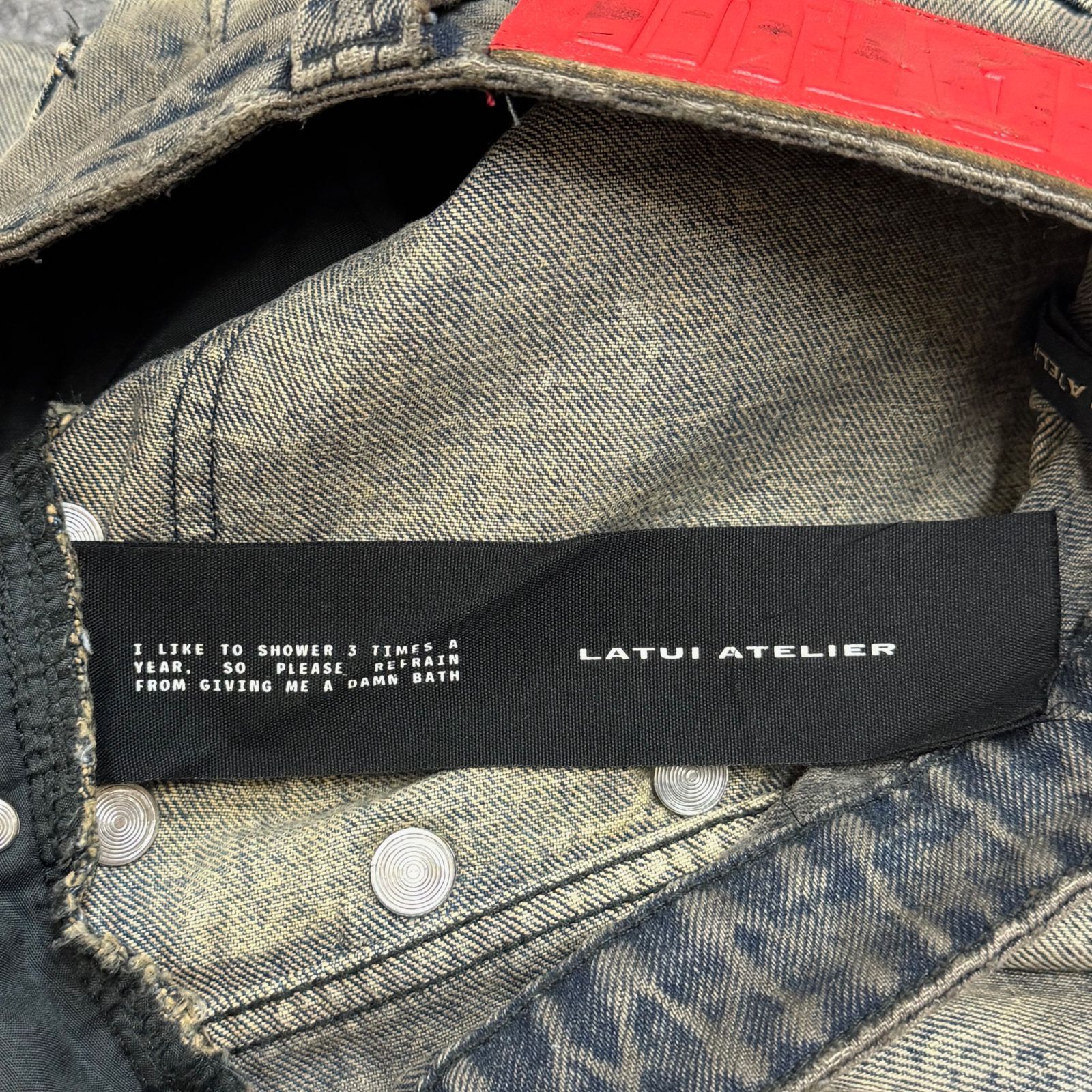 参考上代44000円 LATUI ATELIER RAIN WALKER JEANS ライン