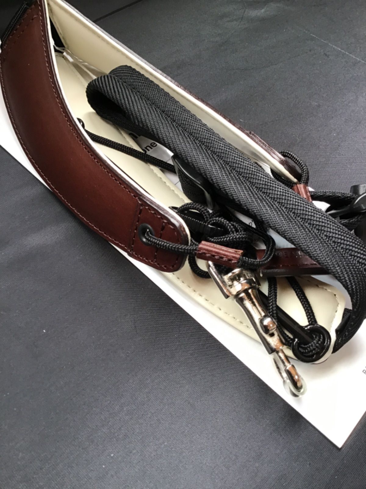 ブレステイキング サックスストラップ