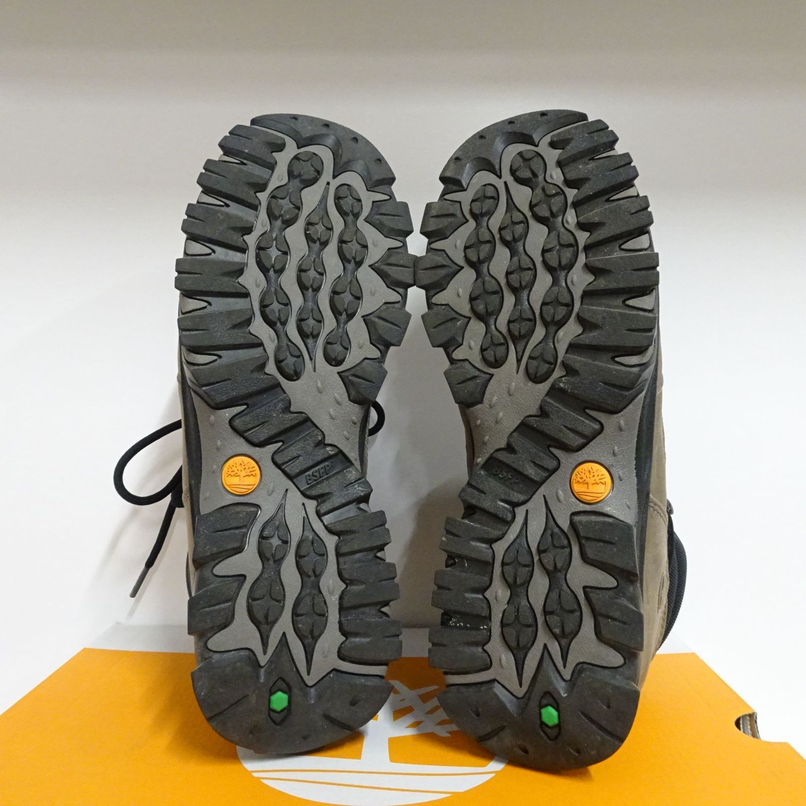美品】Timberland MT. MADDSEN MID LC WATERPROOF HK BOOT