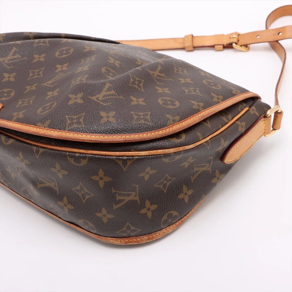 ショルダーバッグ