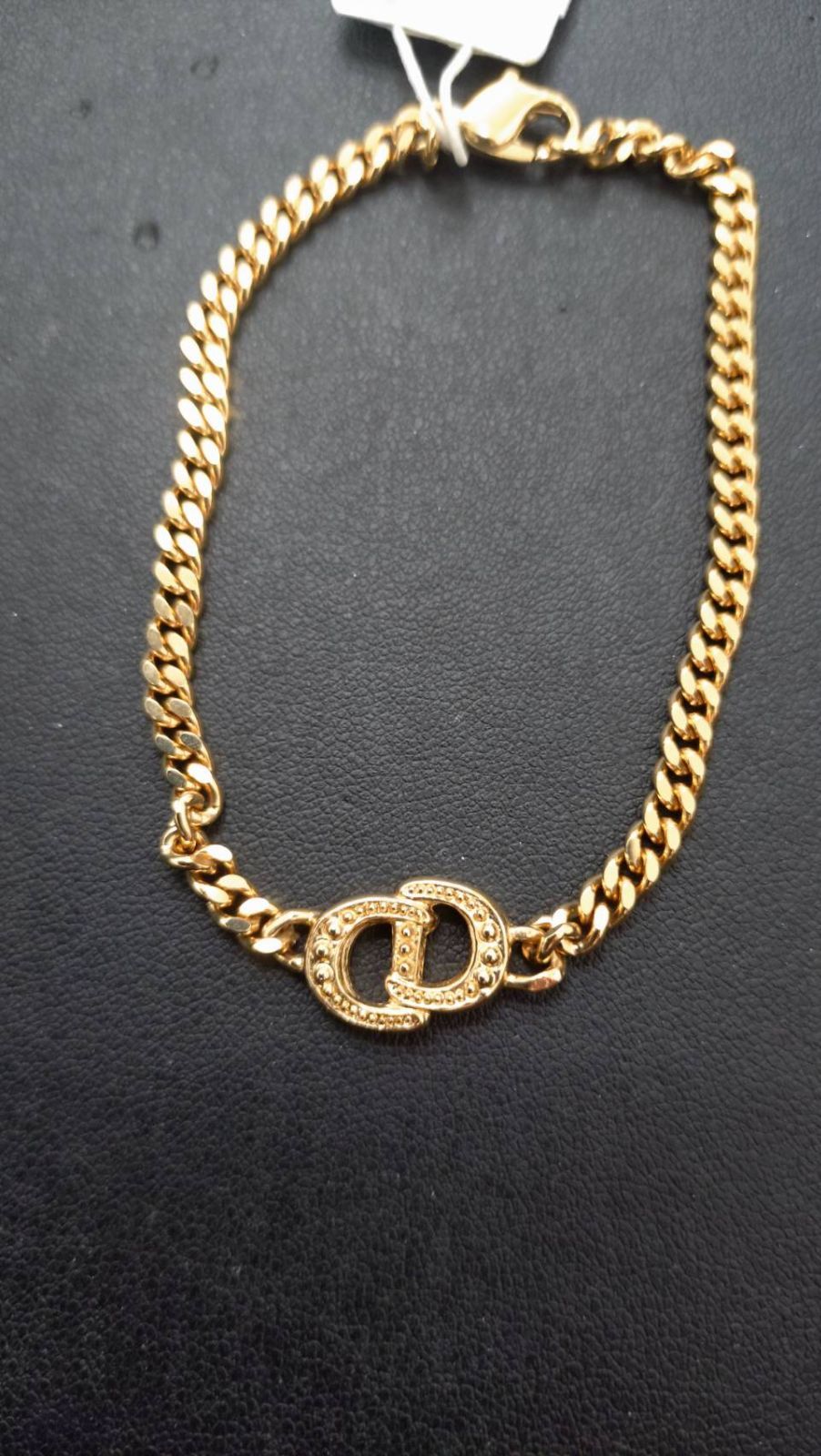【美品】Christian Dior ロゴチャームブレスレット Christian Dior チャームブレスレット - メルカリ