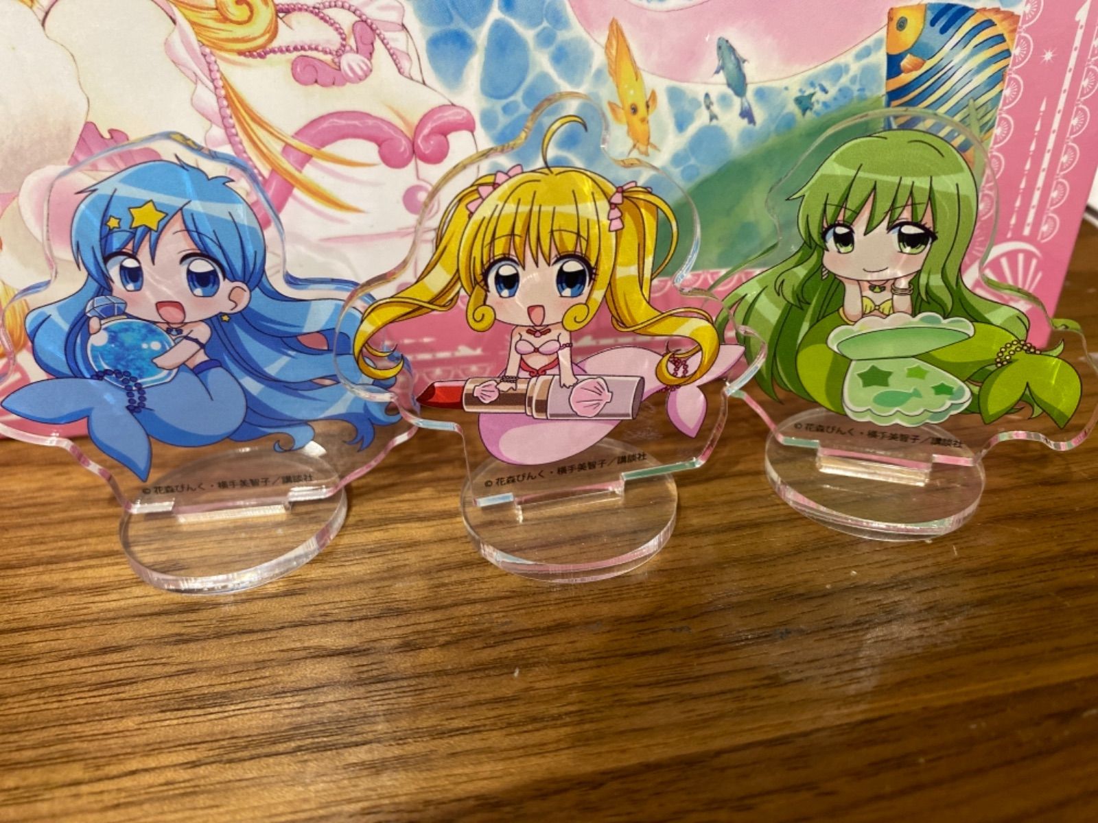 ぴちぴちピッチ アクリルぷちスタンド