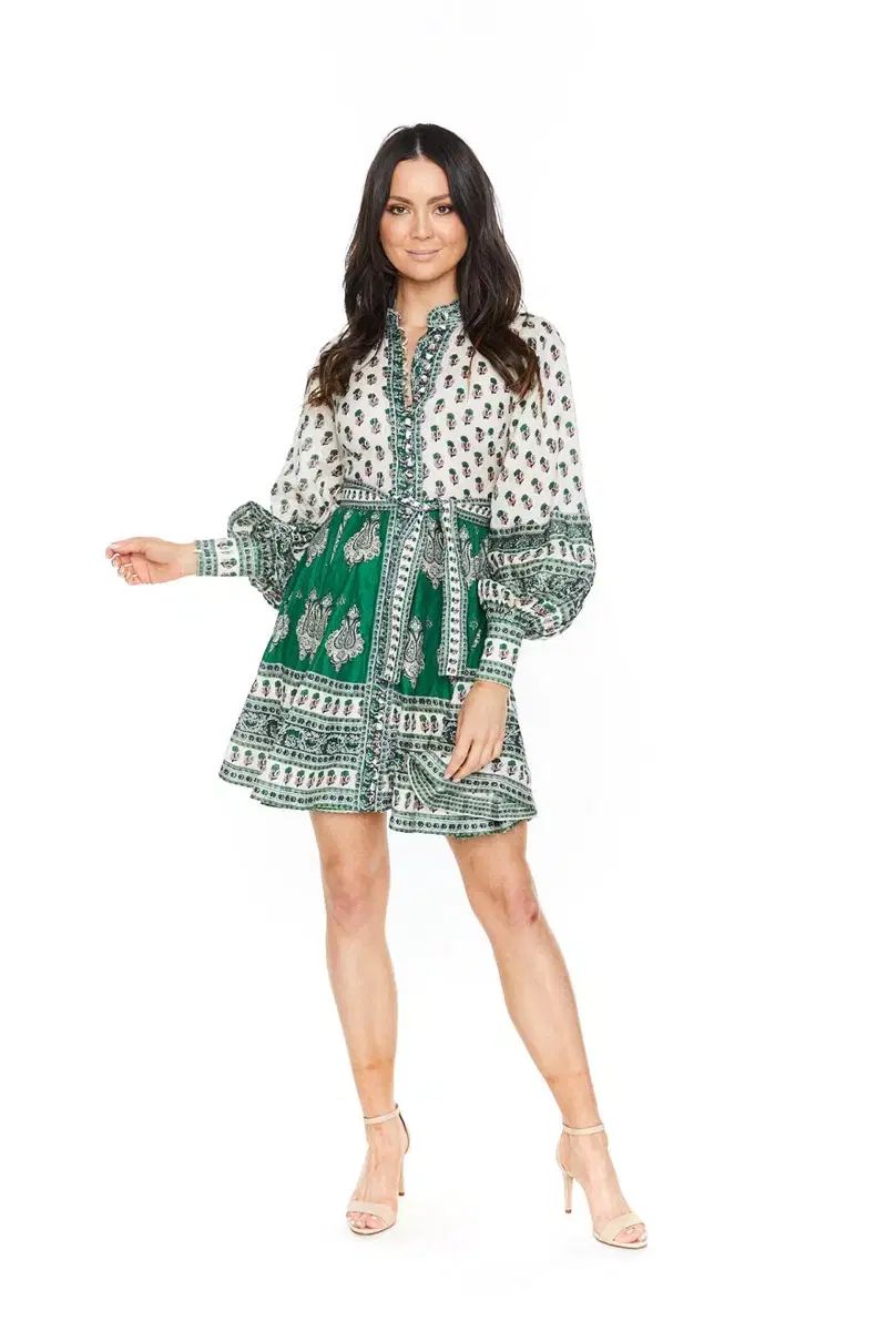 マーメイド風【ZIMMERMANN】ジマーマン ペイズリー ロングドレス ZIMMERMANN💐 ジマーマンの新作が入荷しています。 軽やかな生地