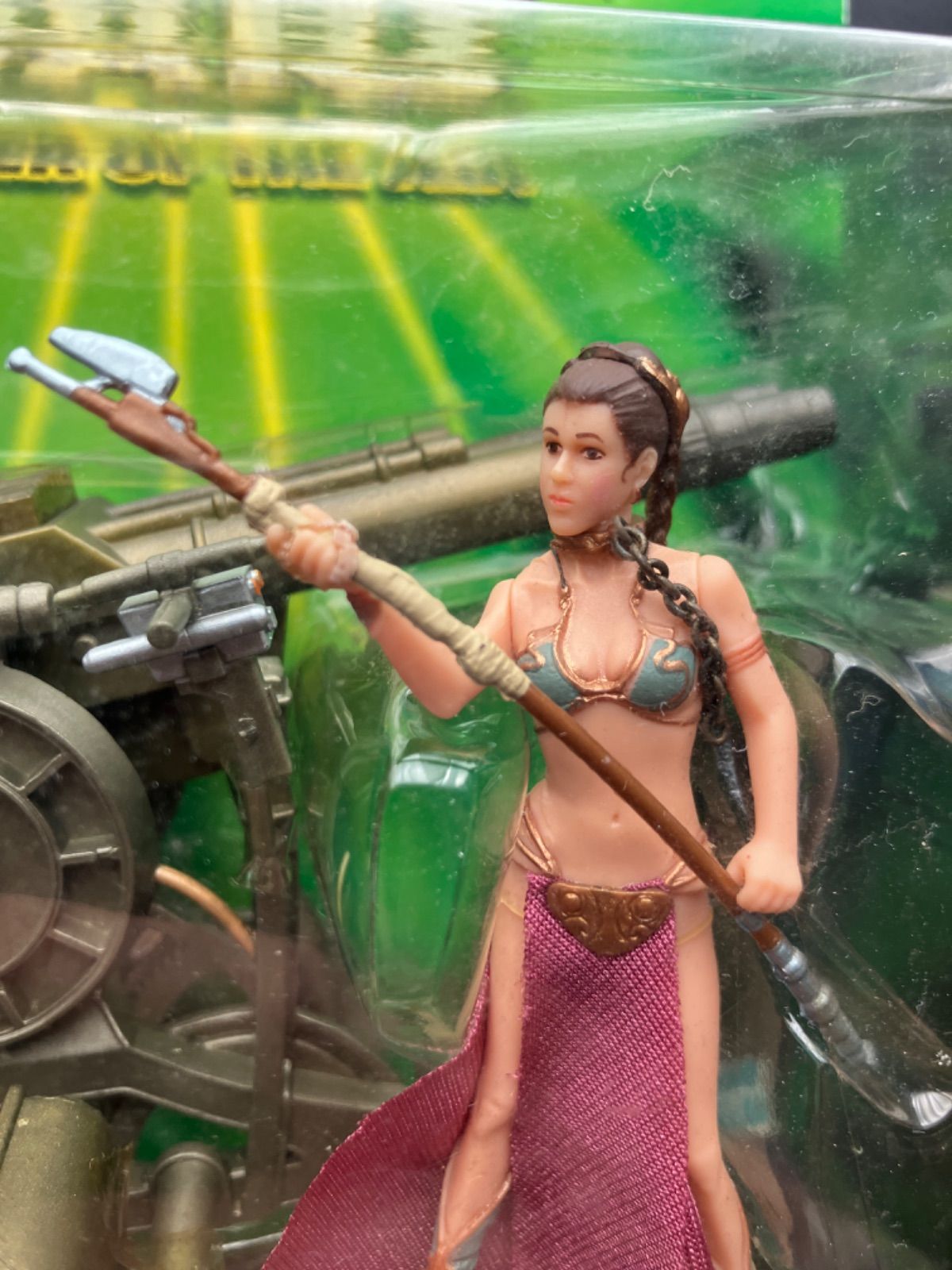 新品未開封】スターウォーズ パワーオブザジェダイ スレイブ レイア
