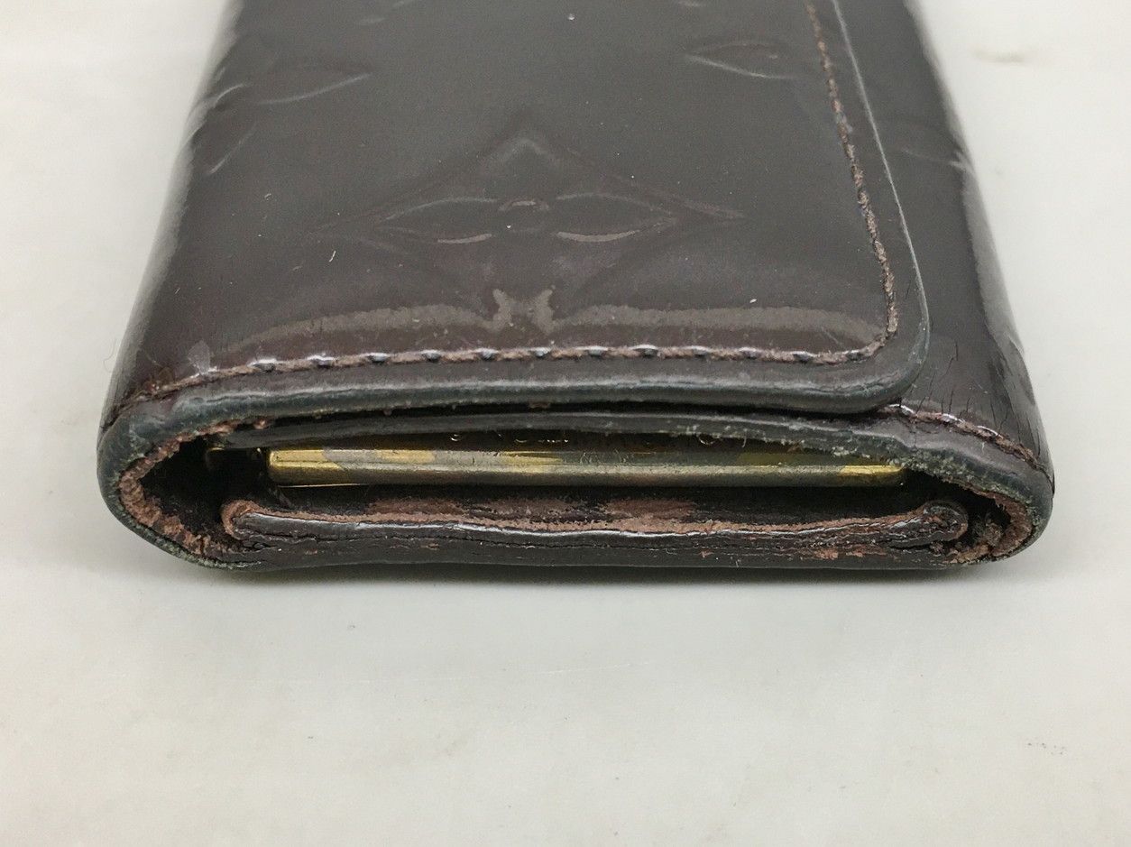 ルイヴィトン LOUIS VUITTON 4連キーケース ヴェルニ
