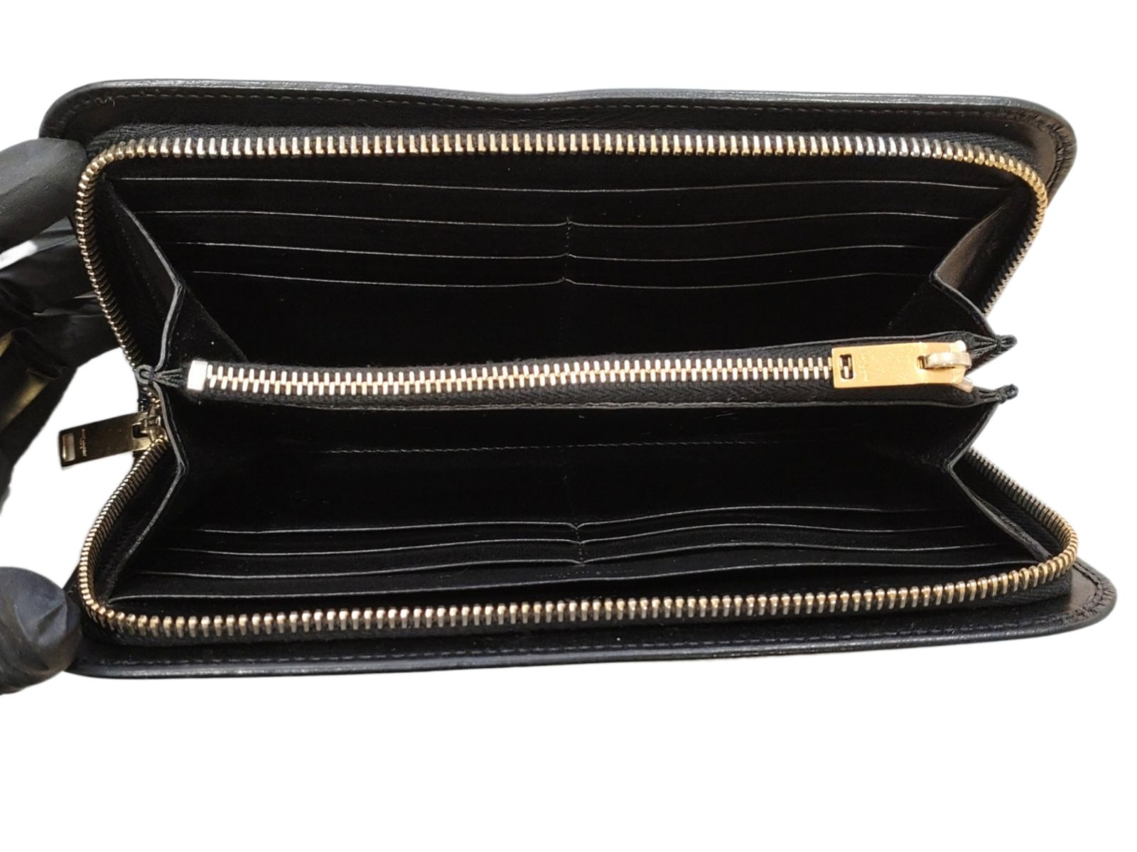 さンろーらン らうンドジップ 長財布 くろこ 型押し ブらッく 黒 ✨極美品✨さンろーらン 長財布 くろこ型押しれザー らうンド