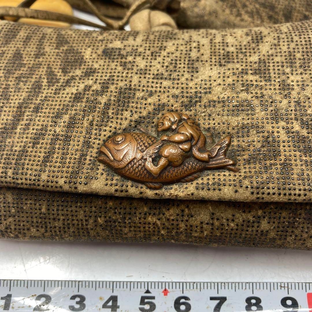 江戸時代 印伝革煙草入 上根付 144g 東Y5-0816 1Fタルカ