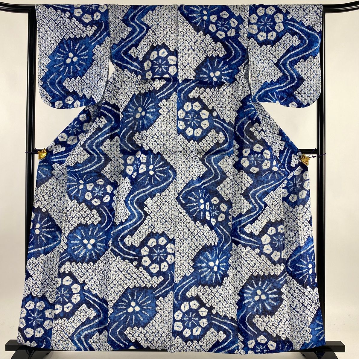 日本最大の 紺色 幾何学模様 絞り浴衣 M 裄丈65cm 身丈160cm 浴衣 綿 ...