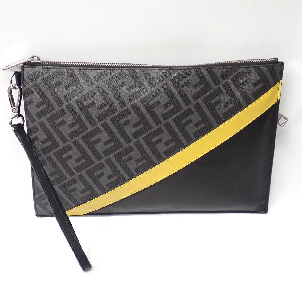 FENDI フェンディ　メッシュ クラッチバッグ　ブラック FENDI フェンディ メッシュ クラッチバッグ ブラック