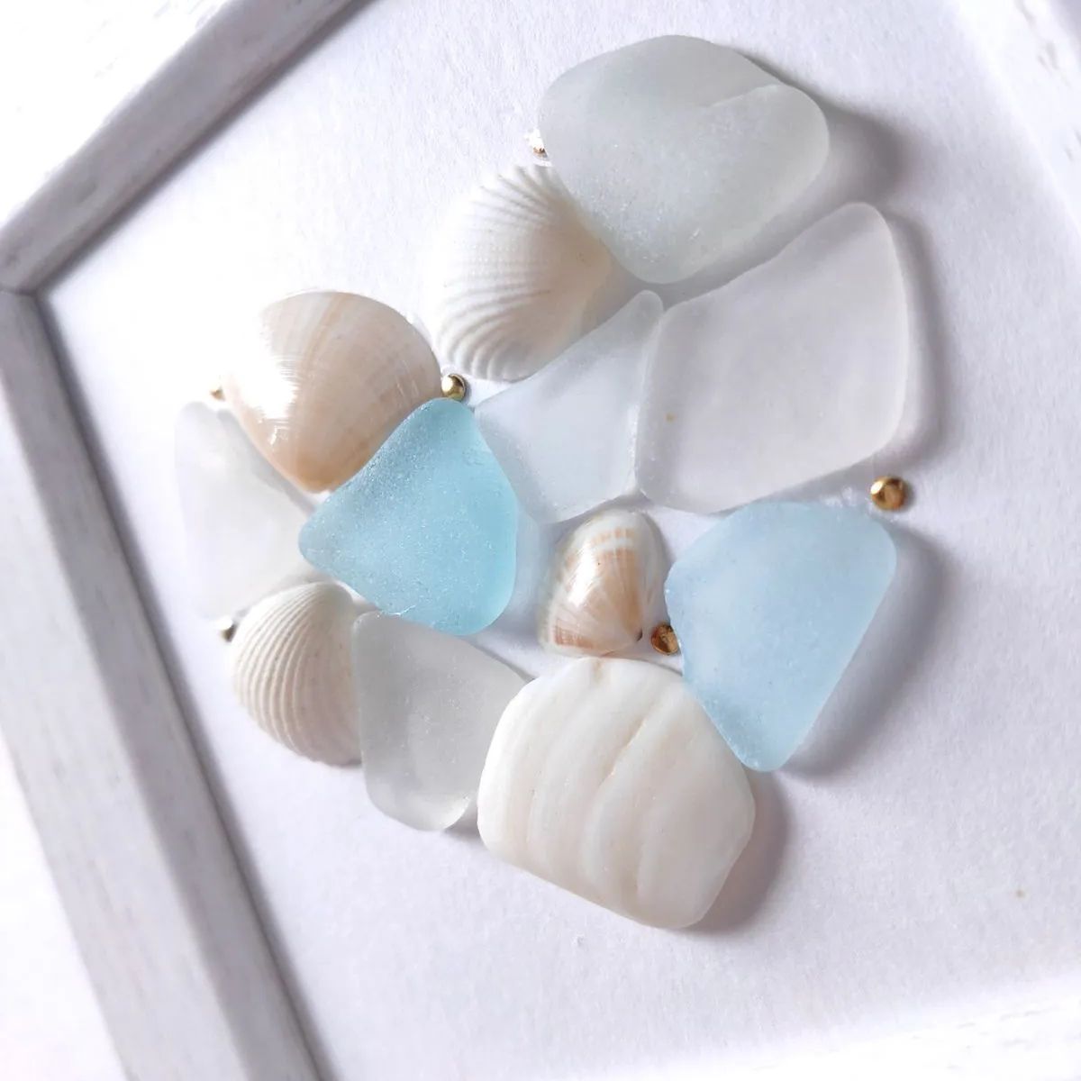 〈ハートグラデーション〉貝殻・シーグラスアート☆匿名配送 ハートグラデーション〉貝殻・シーグラスアート その他アート