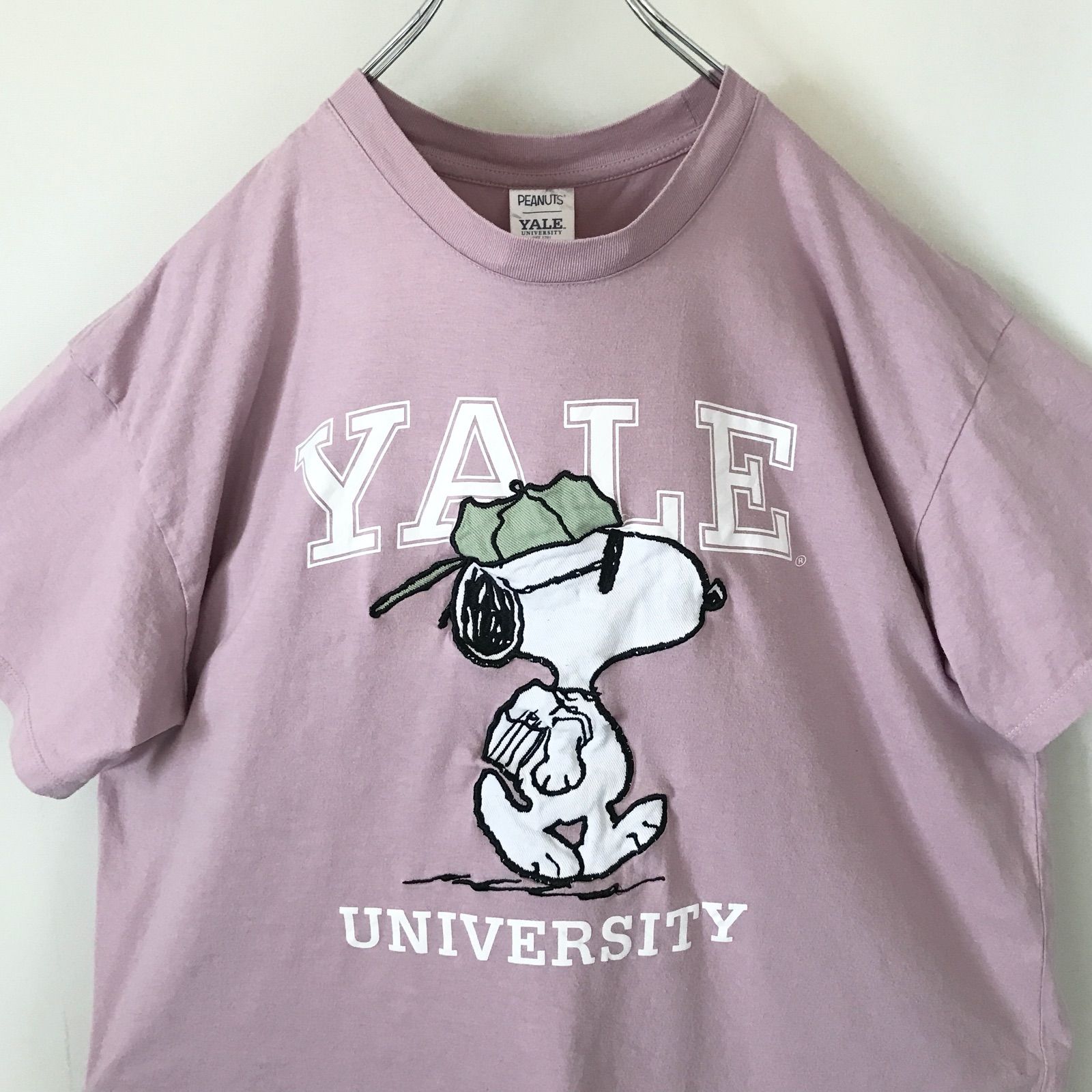 スヌーピー刺繍ニットセーター ピンク 80s YALE大学/PEANUTS スヌーピー刺繍ニットセーター ピンク 80s YALE大学/PEANUTS