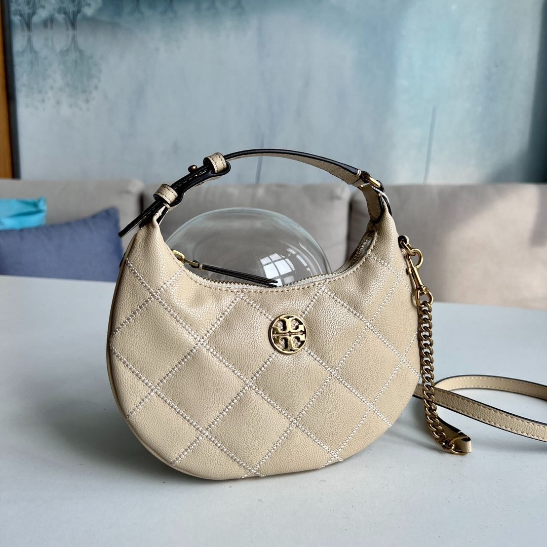 トリーバーチ バッグ TORY BURCH ヤギ革 ウィラ キルティング ミニ クレセント 三日月 2way ショルダー 斜めがけ ハンドバッグ  アウトレット品　アイボリー #149671