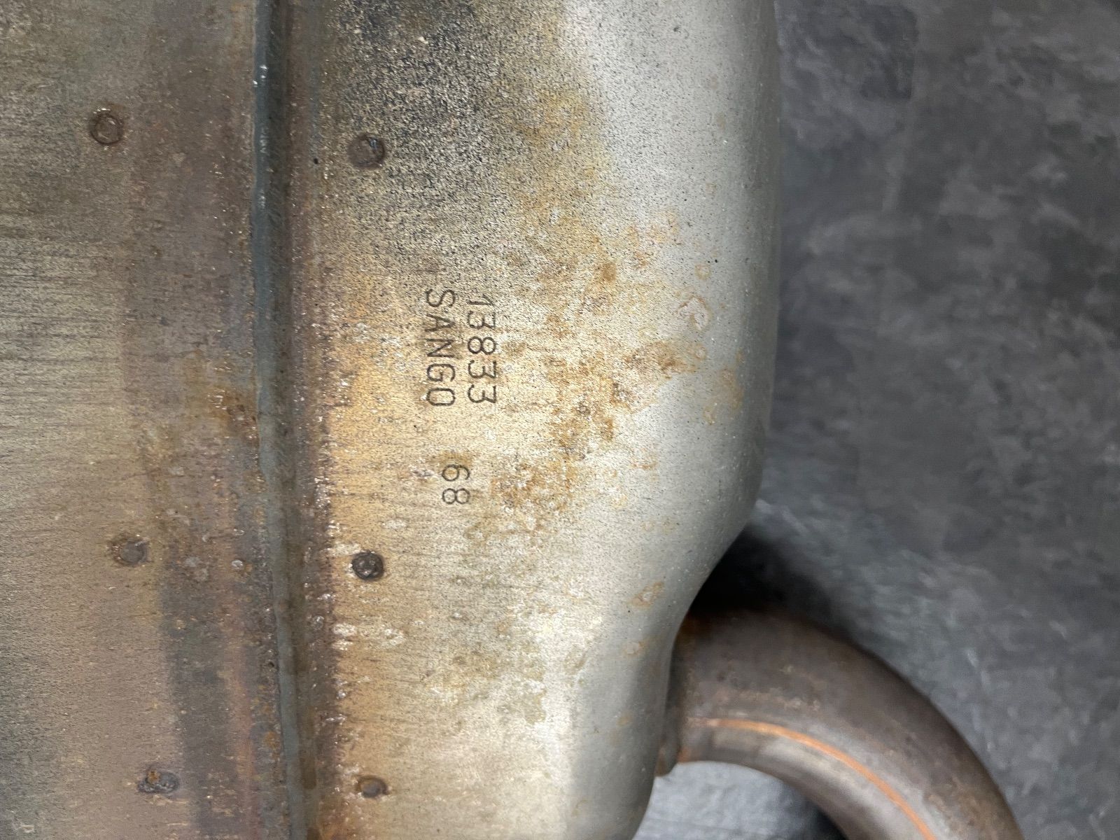 USC10 純正マフラー左右セット