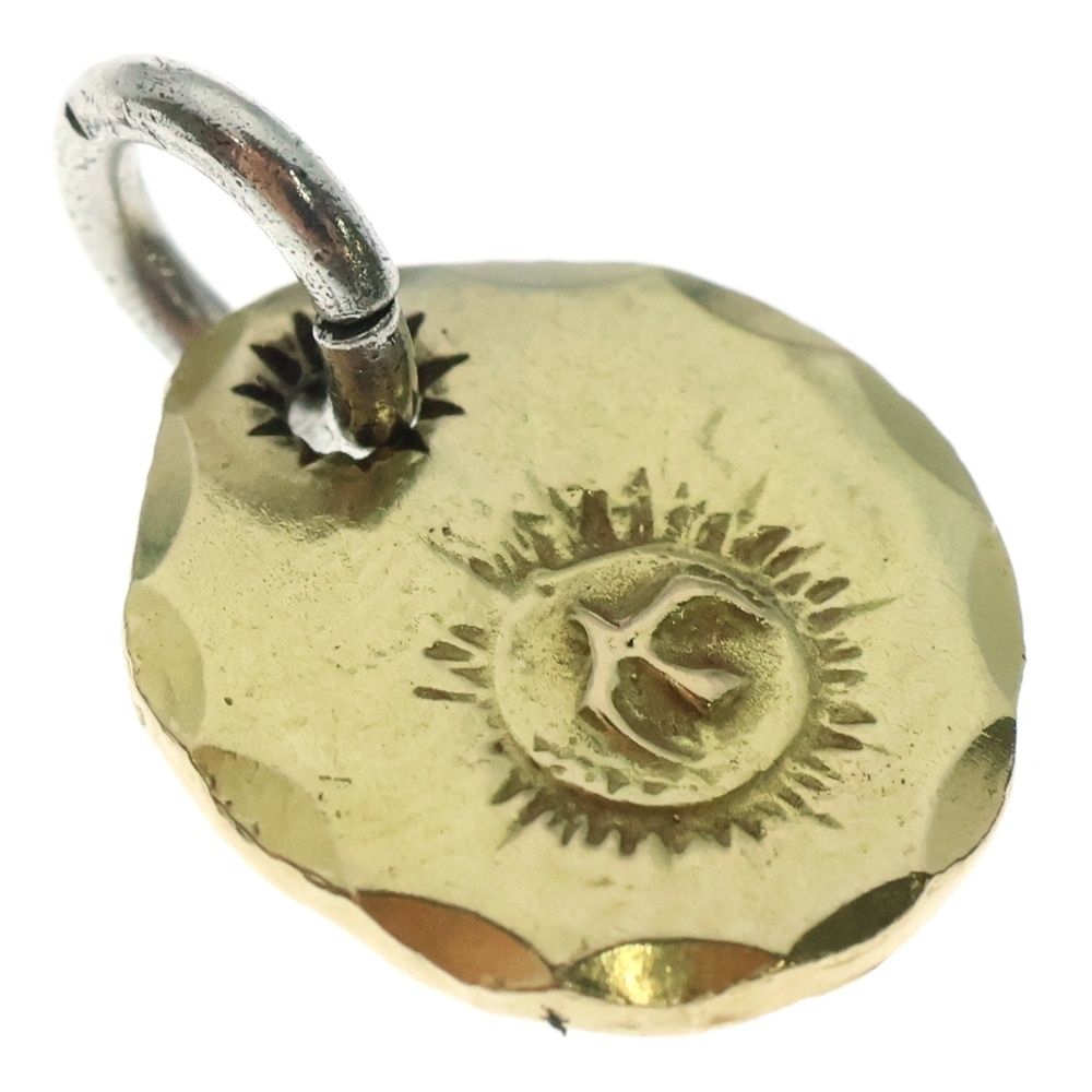 ペンダントトップ