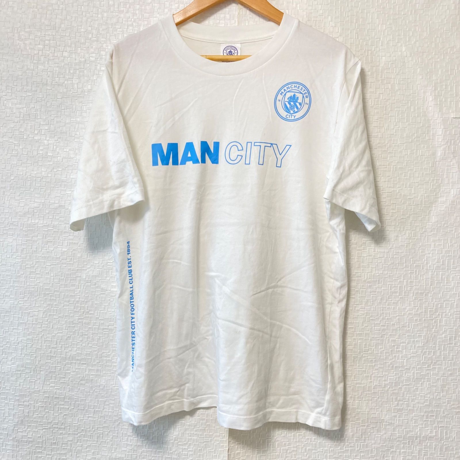 w^)b GU ジーユー マンチェスターユナイテッド グラフィックTシャツ 