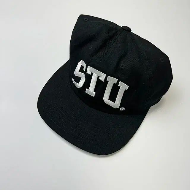 STUSSY