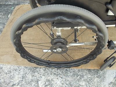 送料無料 一部地域を除く 自走式車椅子 ネクストコア アジャスト NEXT-51B 座面ほつれありTS-25-1008-09 STEELWINDOWSANDDOORS_COM