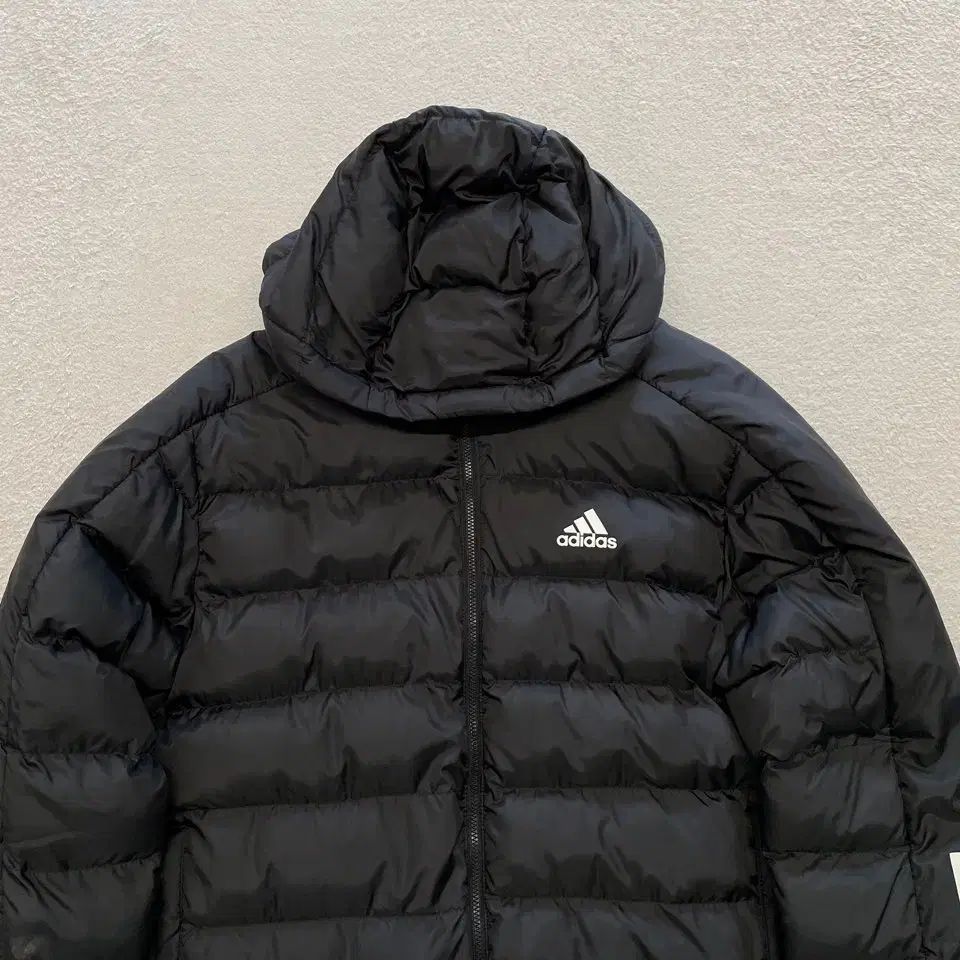 adidas アディダス エタビック 黒 ダウンジャケット M