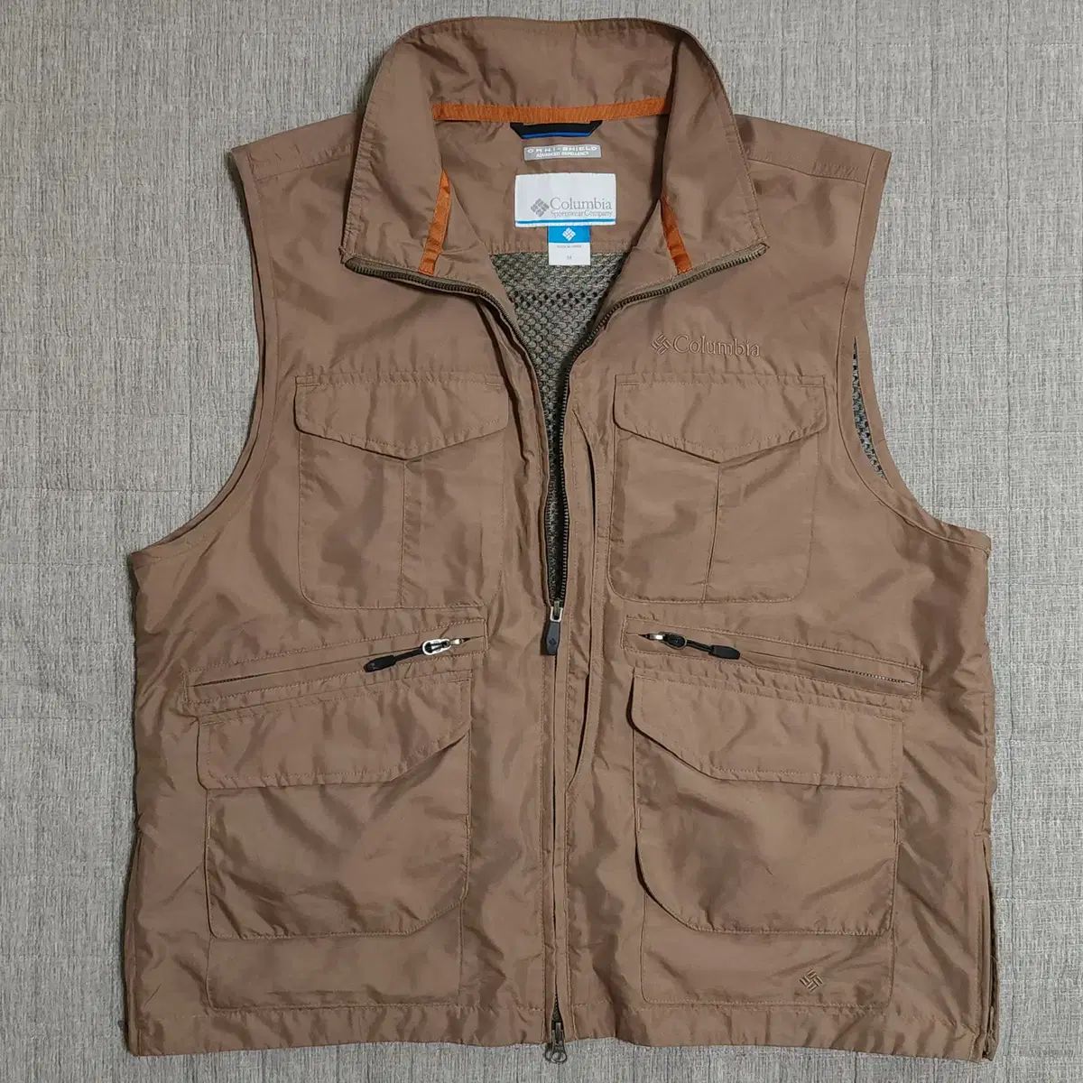 コロンビア フィッシングベスト Columbia メッシュ メルカリ ベスト