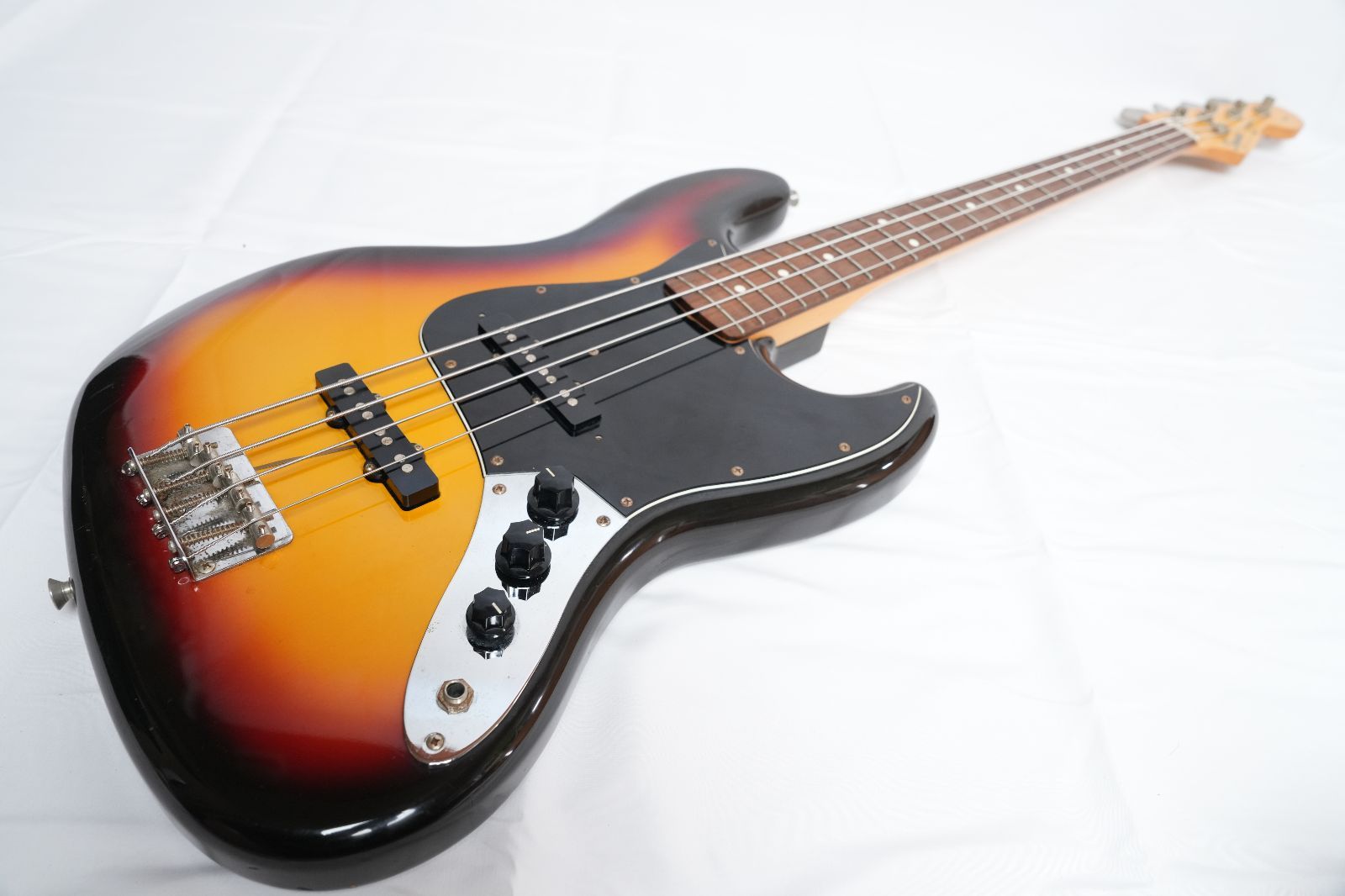 Squier by Fender　ジャズベース Squier by Fender Classic Vibe '70s Jazz Bass Maple
