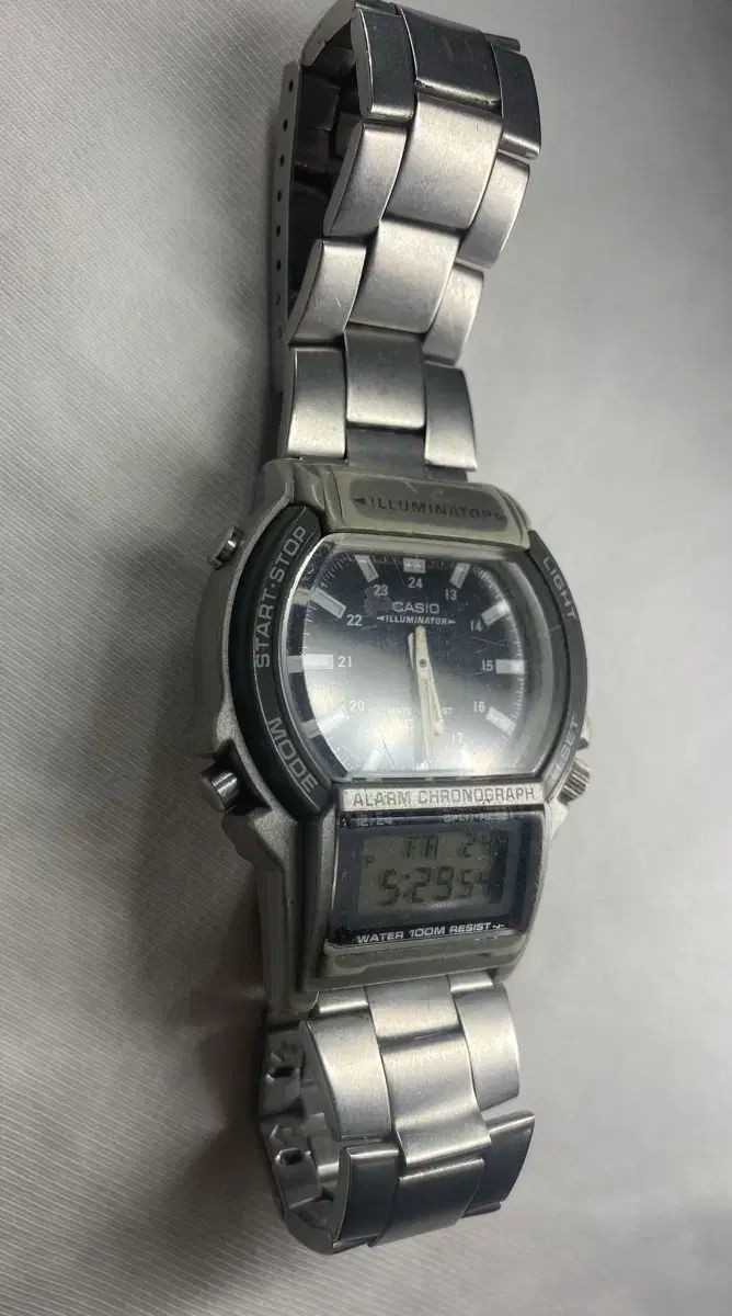 カシオ ヴィンテージ 時計 アナデジ AW-61 デュアルTIME