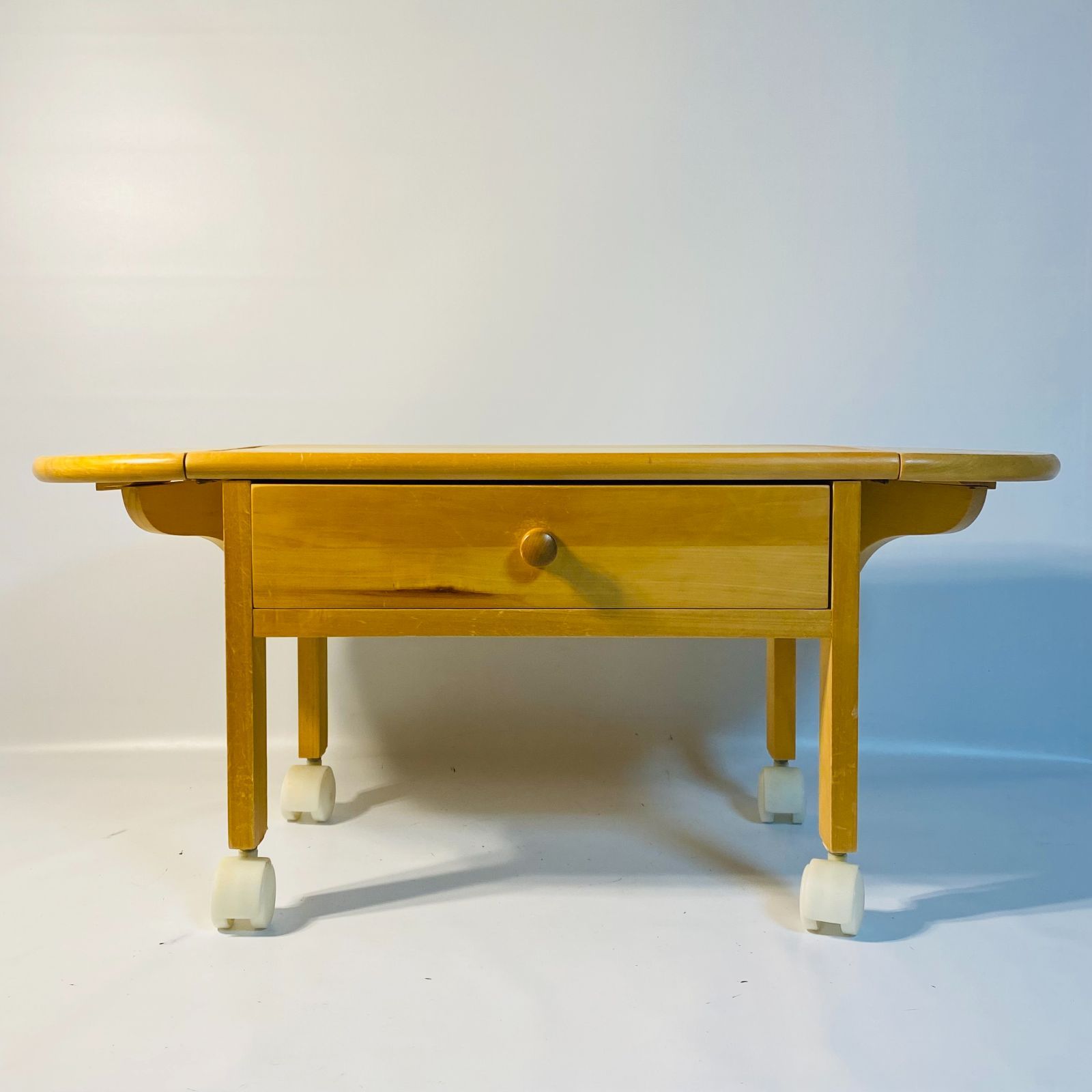 引出し付きネストテーブル ポケット収納